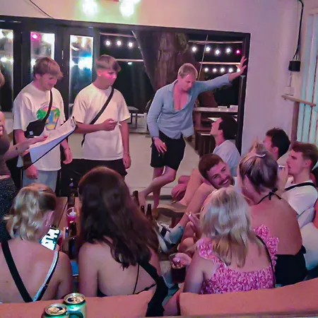 Slumber Party Hostel Krabi Beach-3