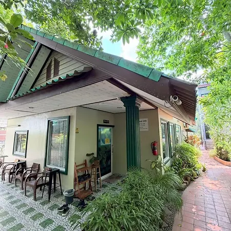 Areeya Phubeach Resort Coliving Coworking-3