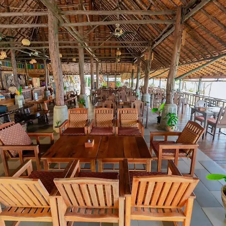 Phi Phi Phu Chalet Resort-2