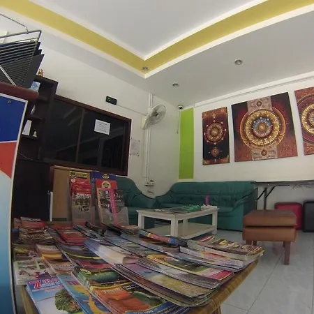 The Leaf Guesthouse-3