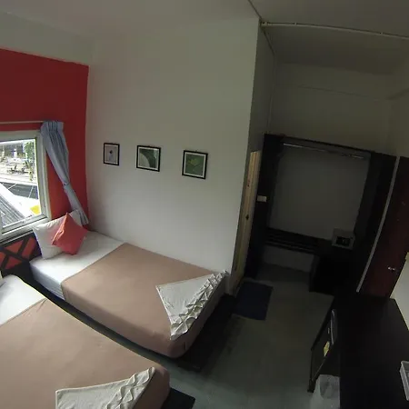 The Leaf Guesthouse-2