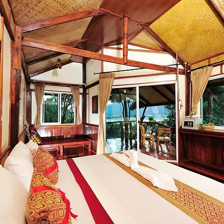 Phuphaya Seaview Resort - Adult Only-2