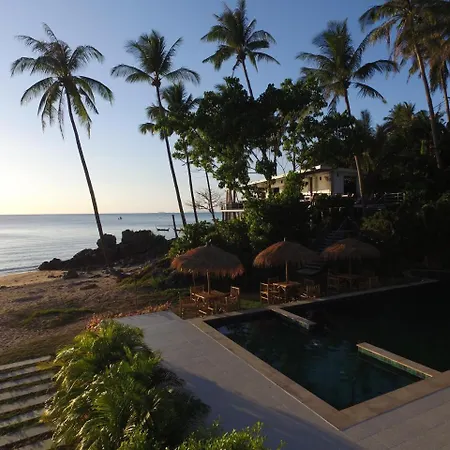 Exclusive Beachfront Villa-3