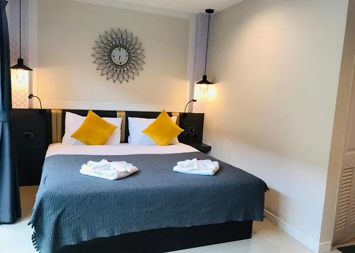 Ingnam Pool Villa Krabi town
