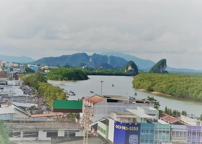 Pet friendly Krabi Grand Hotel