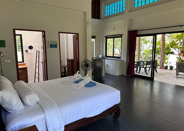Villa Piman Pu Arthouse à Koh Jum