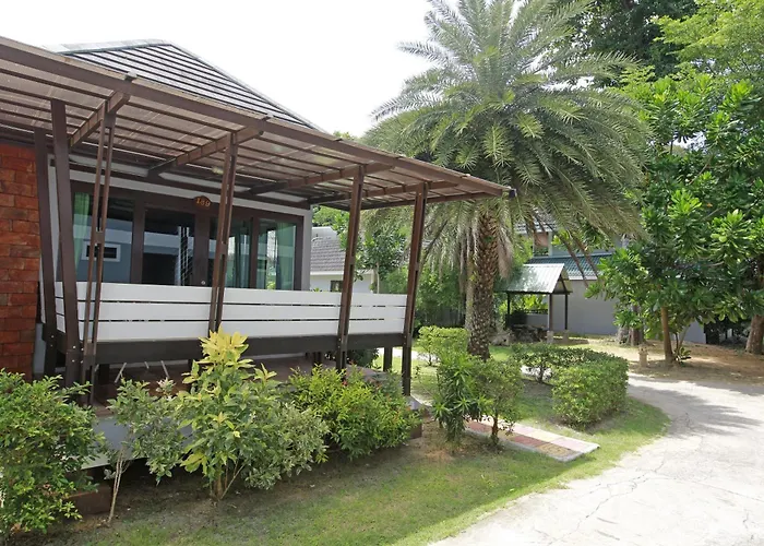 Phi Phi Andaman Beach Resort