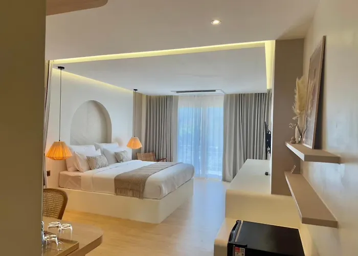 Hotel Ton Sai Tropical Phi Phi Island Con una Pista de Golf