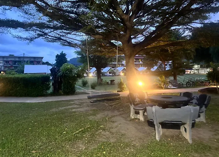 Gypsy Sea View Resort- Phi Phi Island