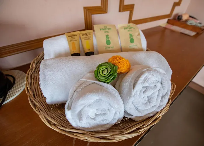 Hotel vicino a Khao Khanab Nam Caves