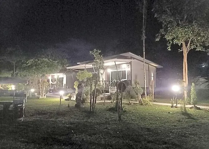 Lanta Buddy Resort , Long Beach Ko Lanta