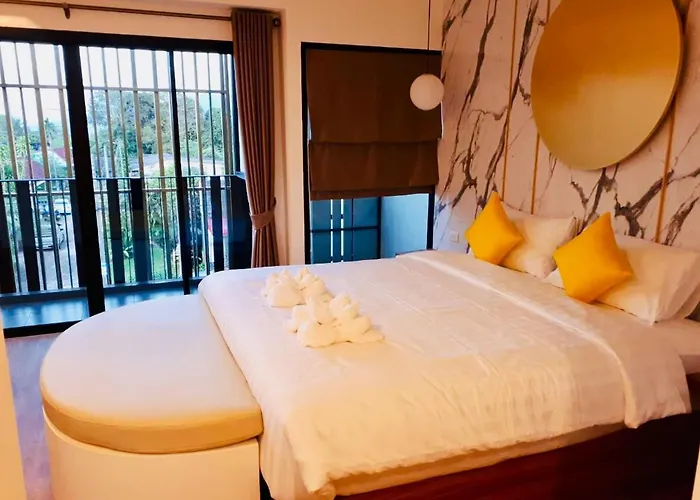 La La Moon Krabi Poshtel'N' Pool Acomodação com café da manhã que aceita animais de estimação