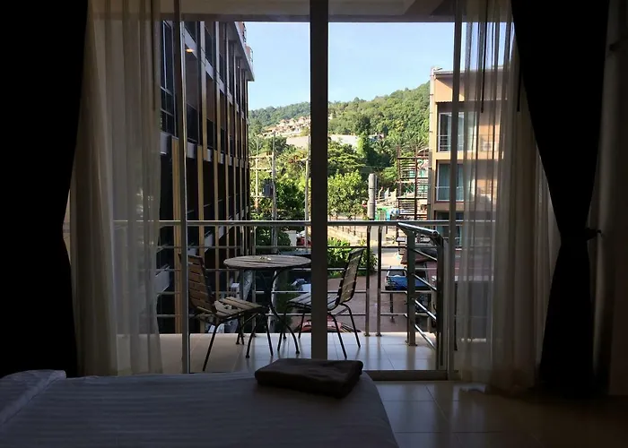 Ploenlay Hotel Ao Nang
