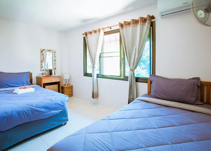 Klong Muang Sunset House Bed & Breakfast